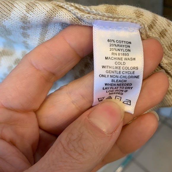 𝅺WOMENS 1x C. Wonder creme and tan heavyweight long cardigan - Picture 4 of 4